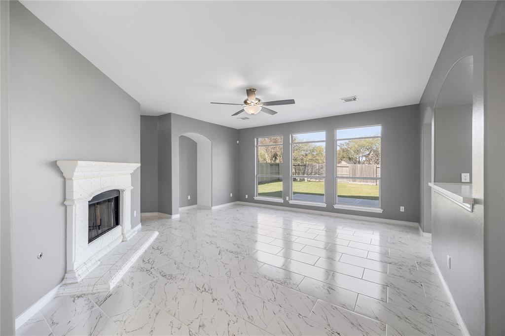 537 Green Cedar Drive, League City, Texas image 8