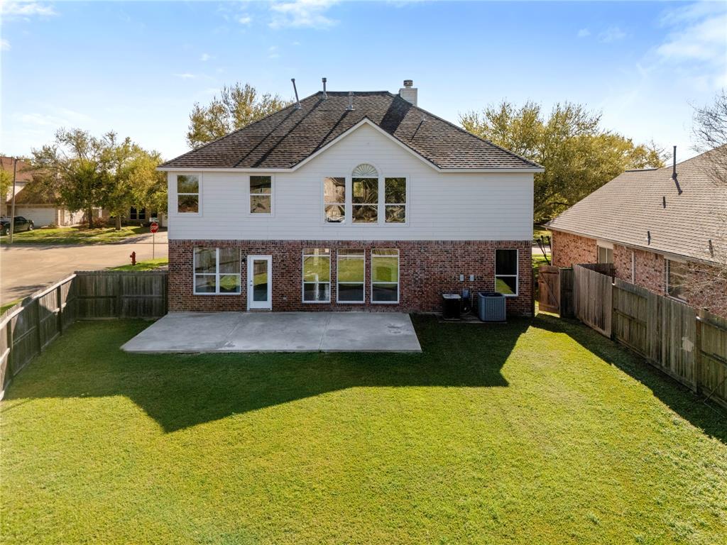 537 Green Cedar Drive, League City, Texas image 32