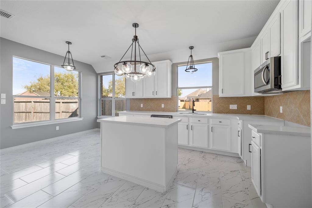 537 Green Cedar Drive, League City, Texas image 13