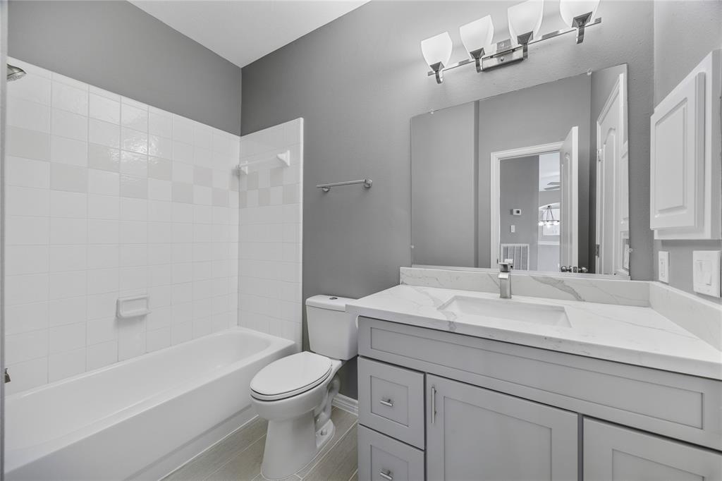 537 Green Cedar Drive, League City, Texas image 18