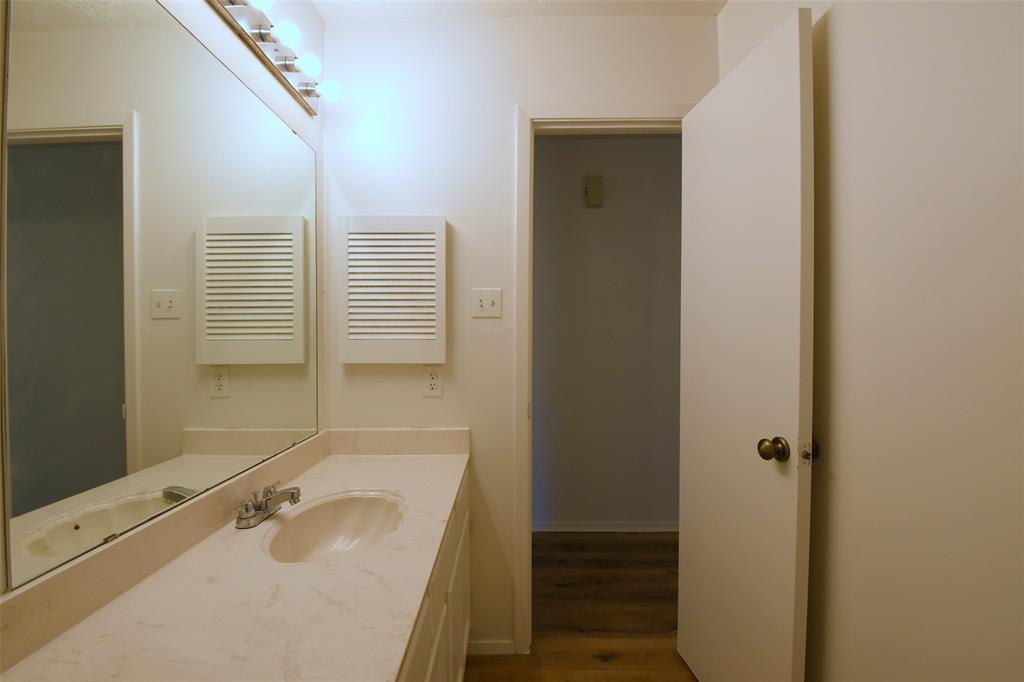 18811 Pine Trace Court, Humble, Texas image 29