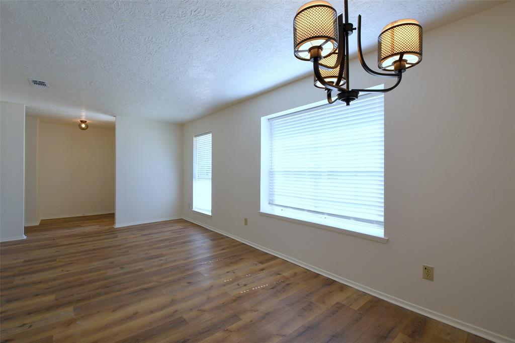 18811 Pine Trace Court, Humble, Texas image 9