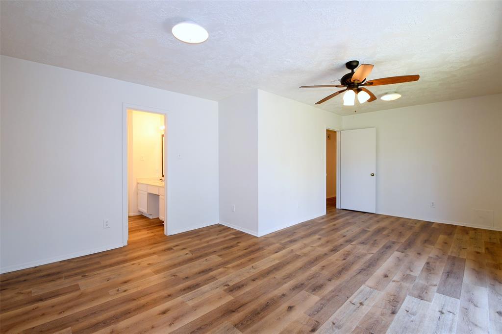 18811 Pine Trace Court, Humble, Texas image 34