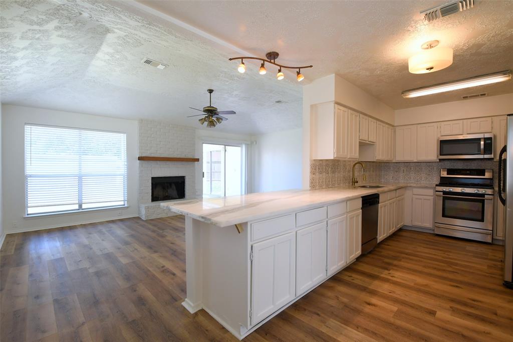 18811 Pine Trace Court, Humble, Texas image 17