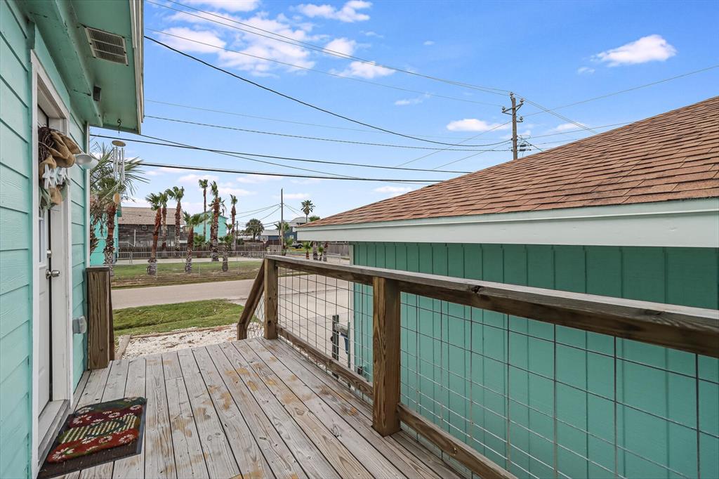 403 S Gulf Street, Port Aransas, Texas image 3