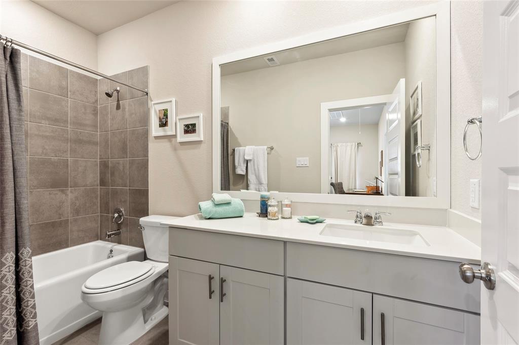 614 Seabreeze Drive, Kemah, Texas image 24