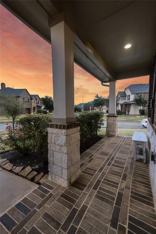 20503 Montecrest Circle