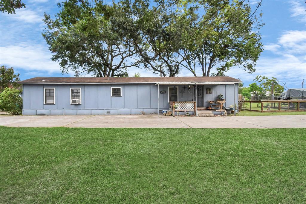 4810 Holly Avenue, Pasadena, Texas image 32