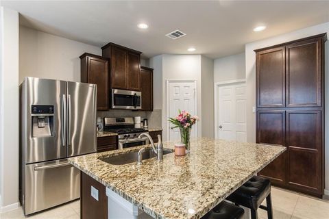 A home in Rosharon
