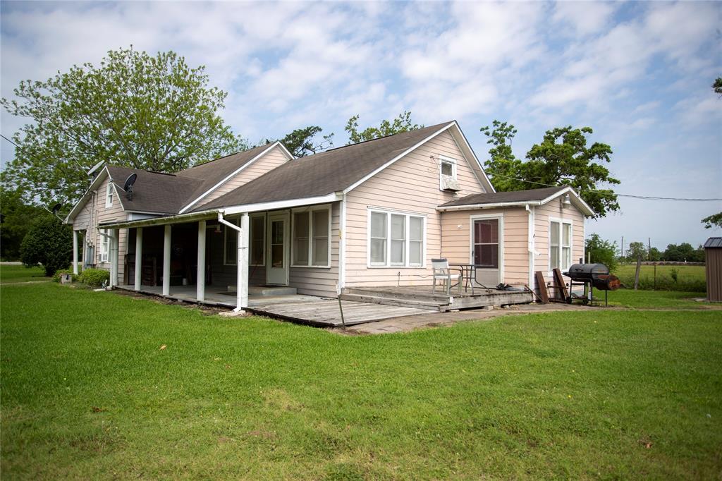 10553 S State Highway 71 Hwy, Danevang, Texas image 11