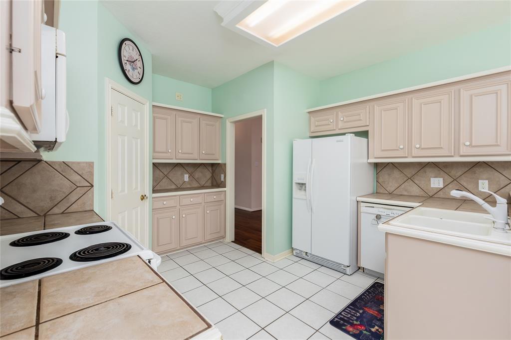 7127 Chickasaw Street, Baytown, Texas image 10