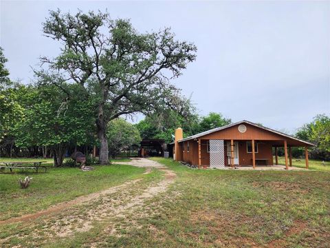 1177 Old Hondo Highway Bandera TX 78003