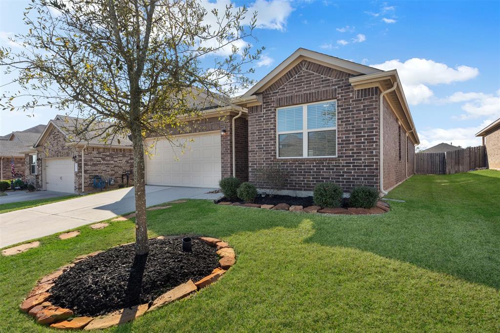 7043 Bonaire Vista Lane, Conroe, Texas image 2