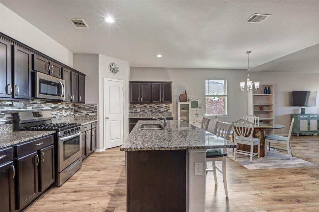 7043 Bonaire Vista Lane, Conroe, Texas image 10