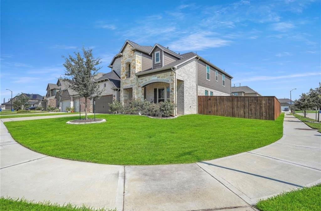 221 Bright Bluff Cir Cir, Waller, Texas image 33