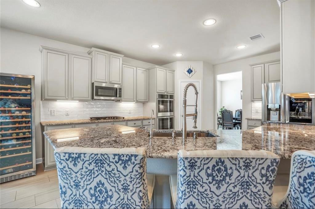 221 Bright Bluff Cir Cir, Waller, Texas image 7