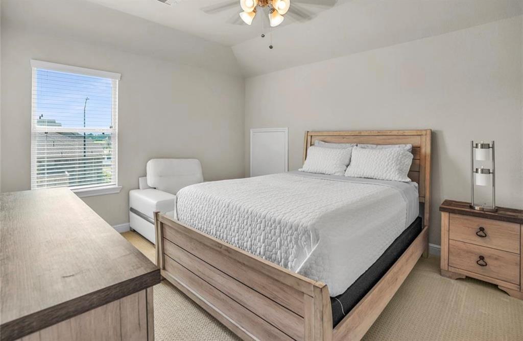 221 Bright Bluff Cir Cir, Waller, Texas image 22