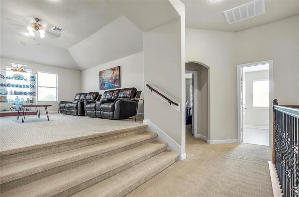 221 Bright Bluff Cir Cir, Waller, Texas image 19