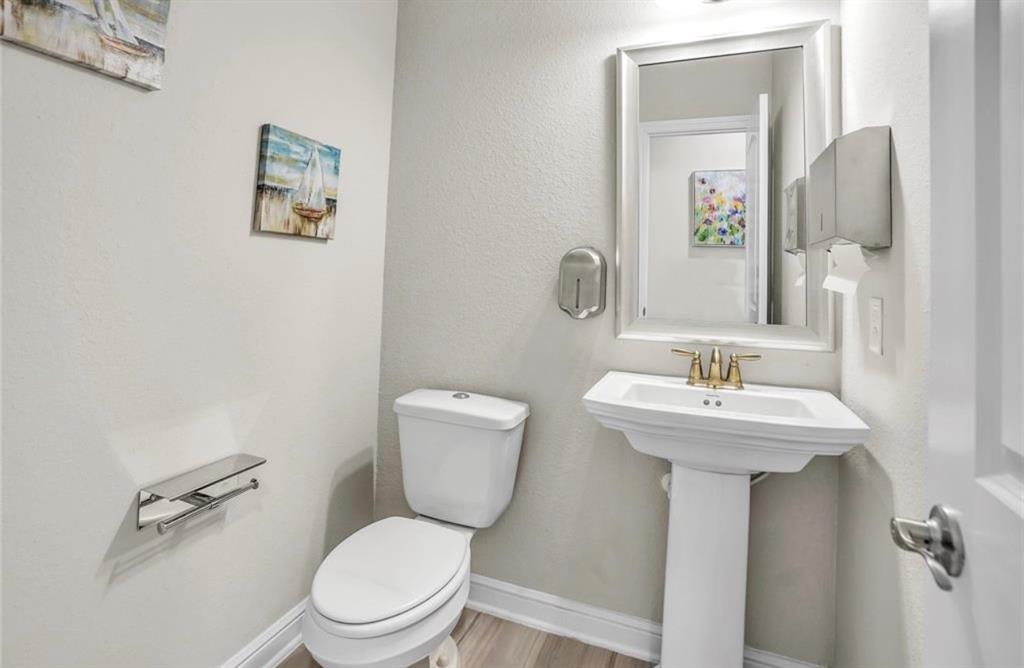 221 Bright Bluff Cir Cir, Waller, Texas image 29