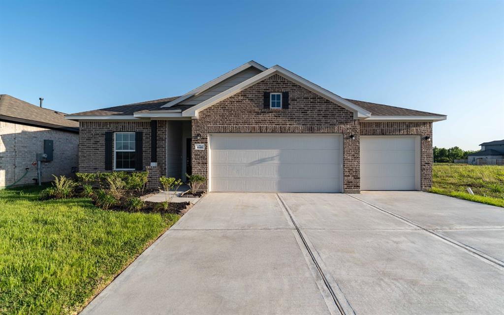 646 Escondido Drive, Dayton, Texas image 1