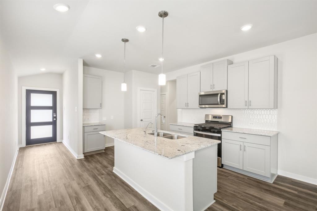 18745 Bliss Place