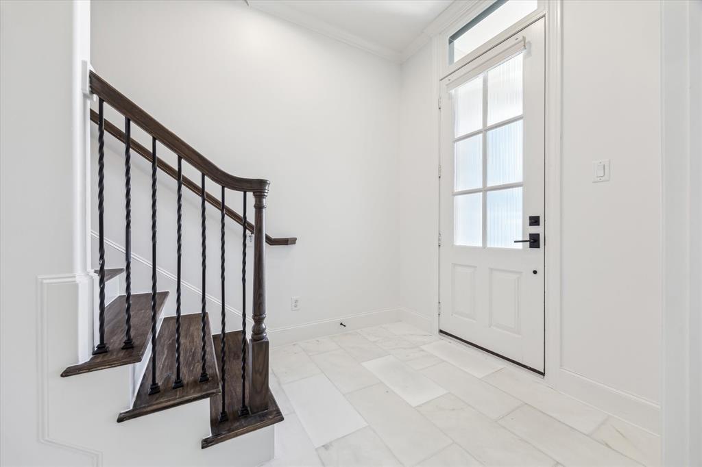 3850 Glen Arbor Drive, Houston, Texas image 3