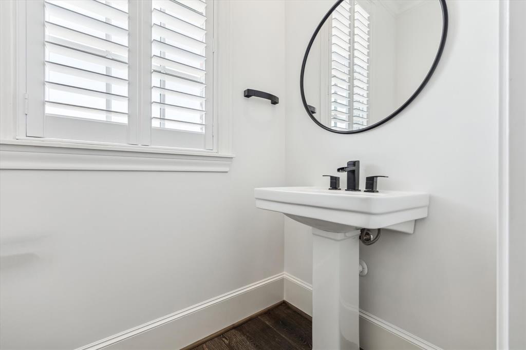 3850 Glen Arbor Drive, Houston, Texas image 18