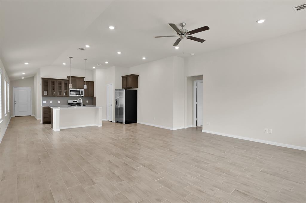 10111 Basil Beebalm Trail, Magnolia, Texas image 8