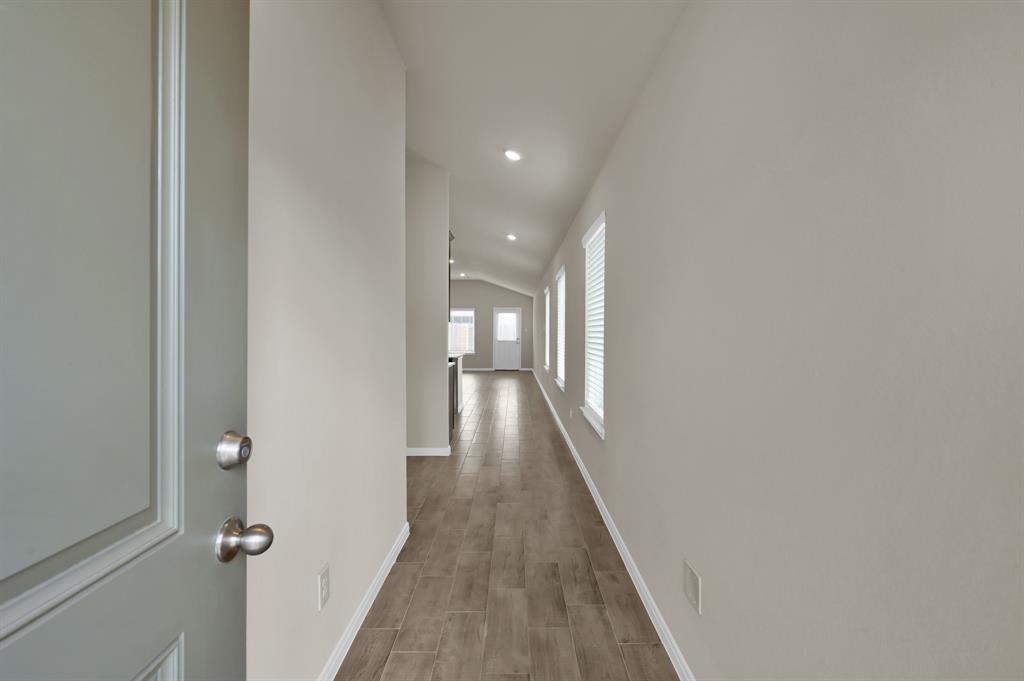 10111 Basil Beebalm Trail, Magnolia, Texas image 3