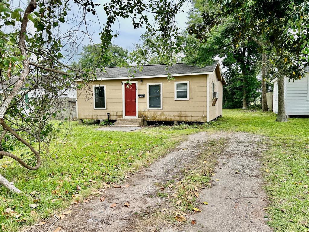 531 Coleman Street, Clute, Texas image 10