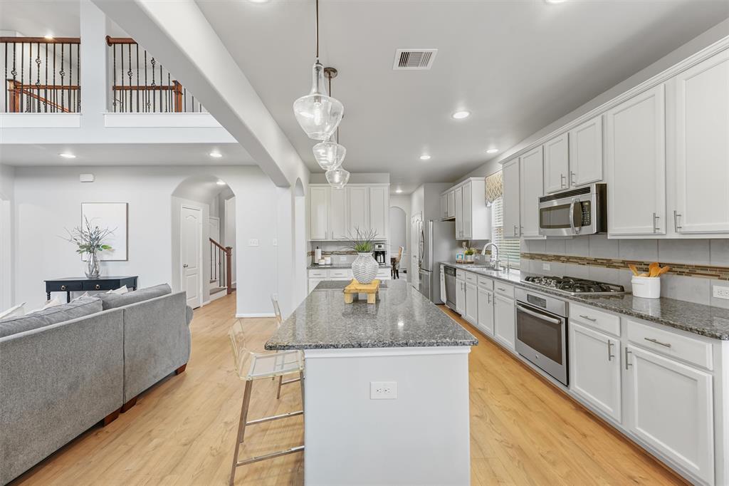 8603 Rexford Cove Court