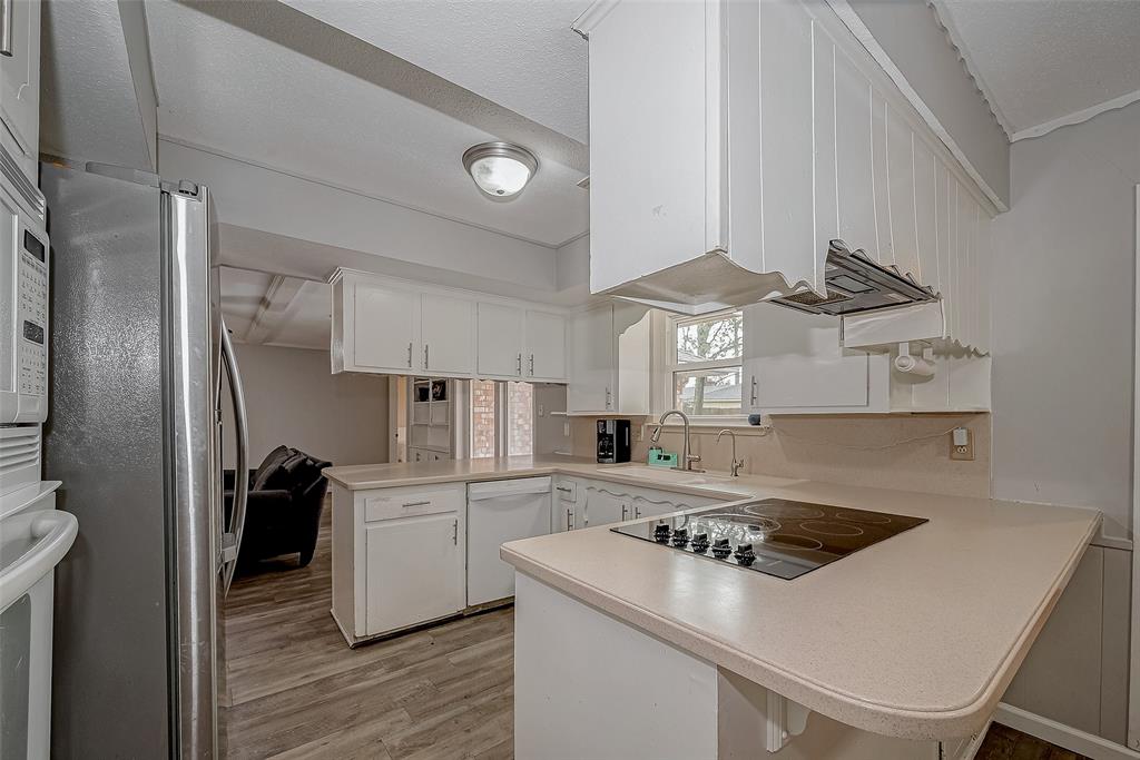 7259 Shady Arbor Lane, Houston, Texas image 12