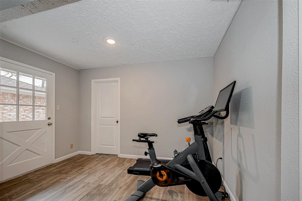7259 Shady Arbor Lane, Houston, Texas image 15
