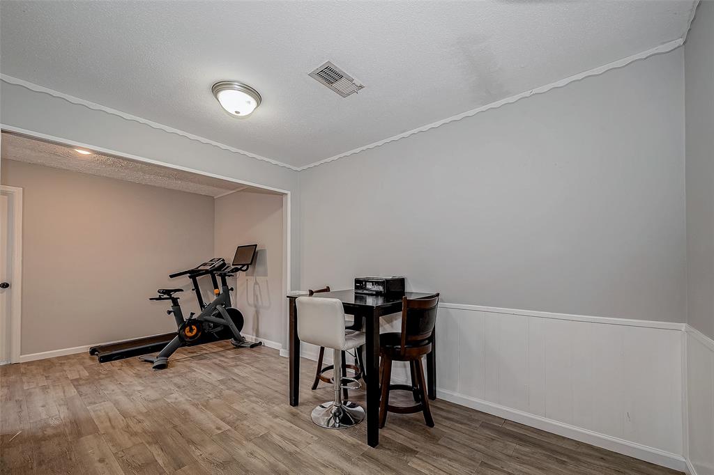 7259 Shady Arbor Lane, Houston, Texas image 14