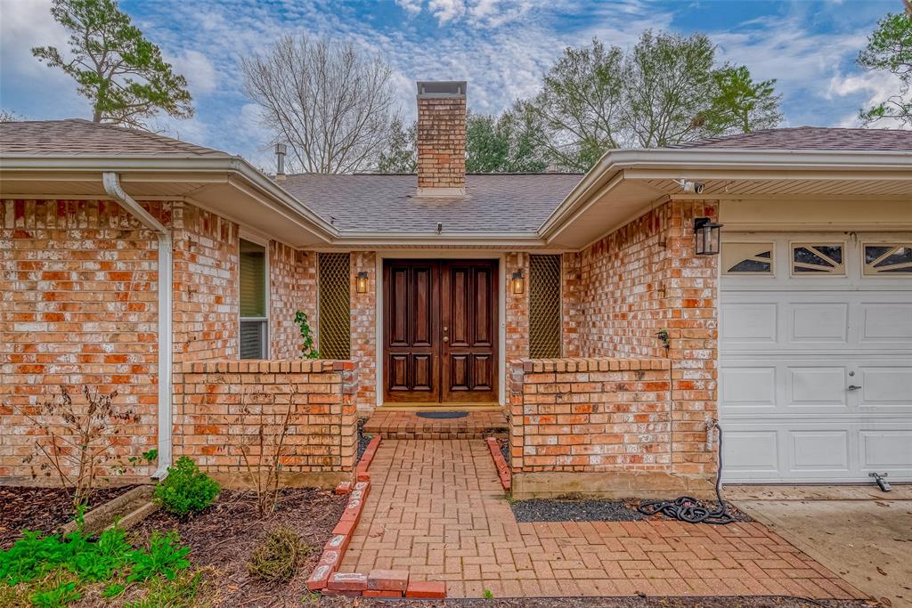 7259 Shady Arbor Lane, Houston, Texas image 2