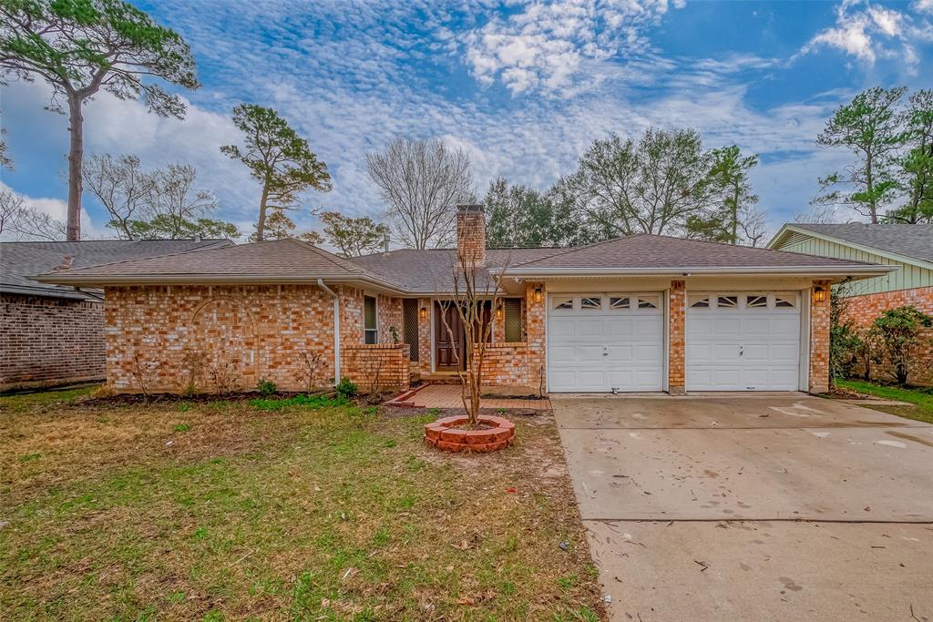7259 Shady Arbor Lane, Houston, Texas image 1