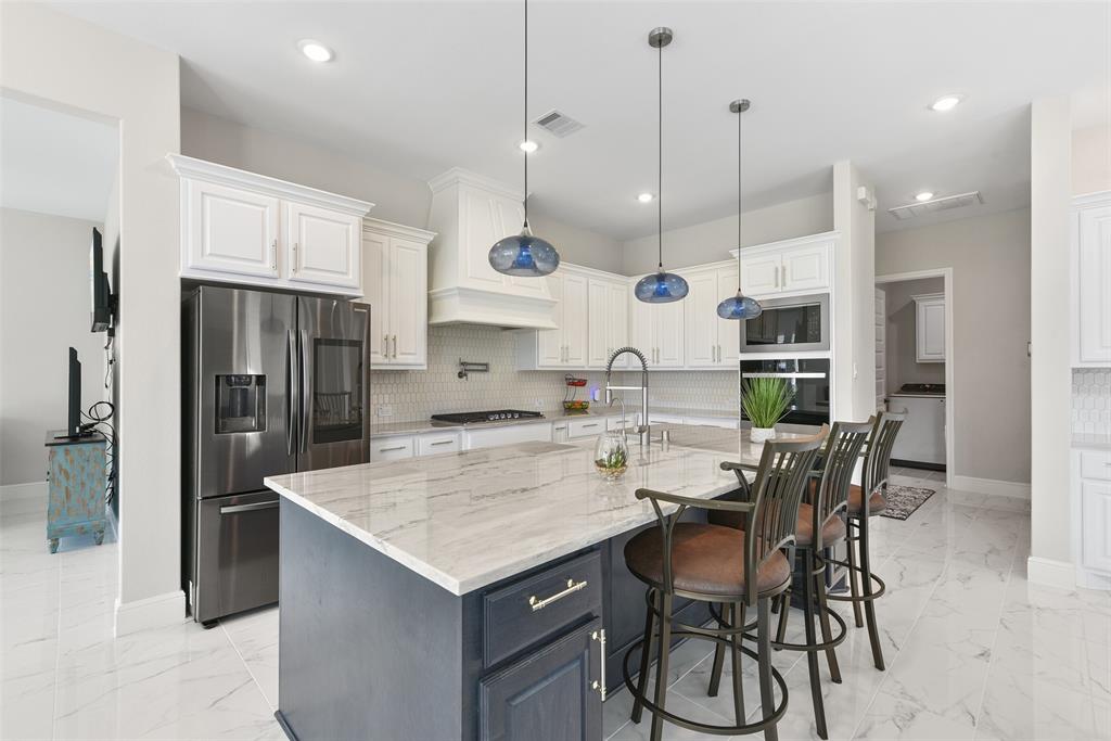 4907 Olive Province Lane, Manvel, Texas image 11