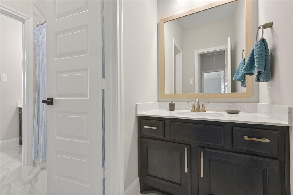 4907 Olive Province Lane, Manvel, Texas image 32