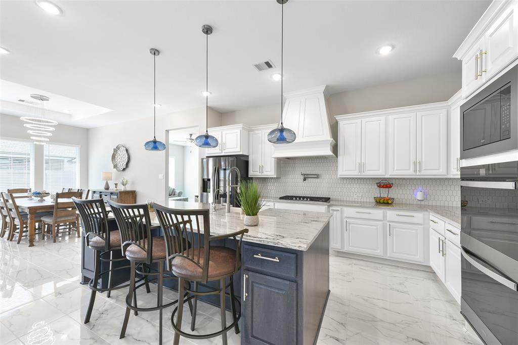 4907 Olive Province Lane, Manvel, Texas image 10