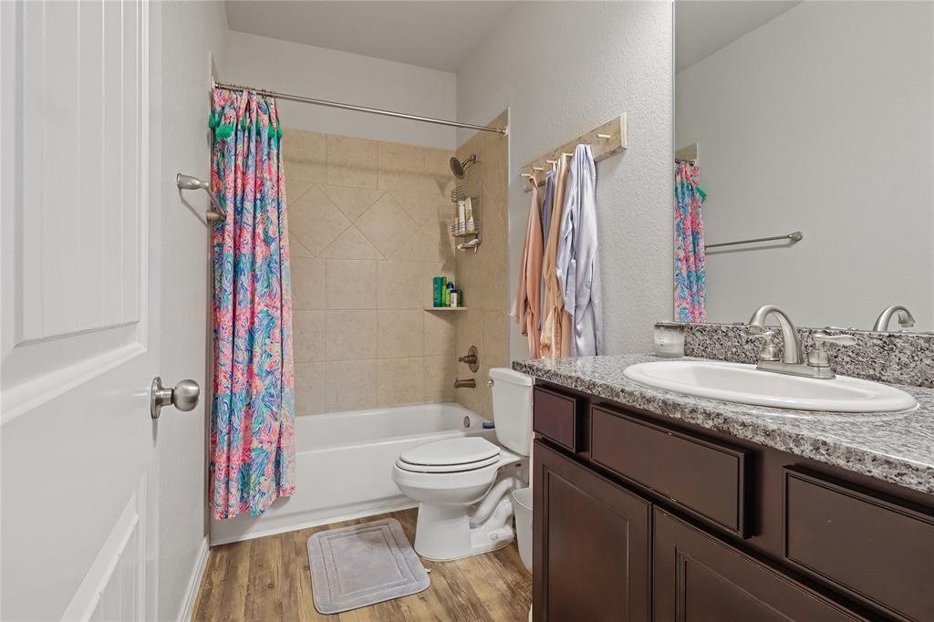 2225 Windy Sail Drive, Texas City, Texas image 14
