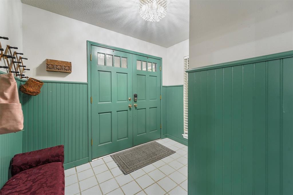 1506 Sahara Drive