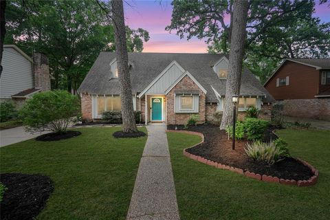 Single Family Residence in Houston TX 5914 Old Lodge Drive.jpg