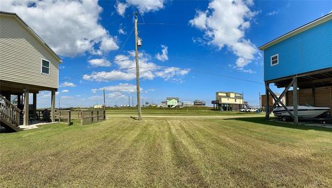118 Nesmith Place Surfside Beach TX 77541