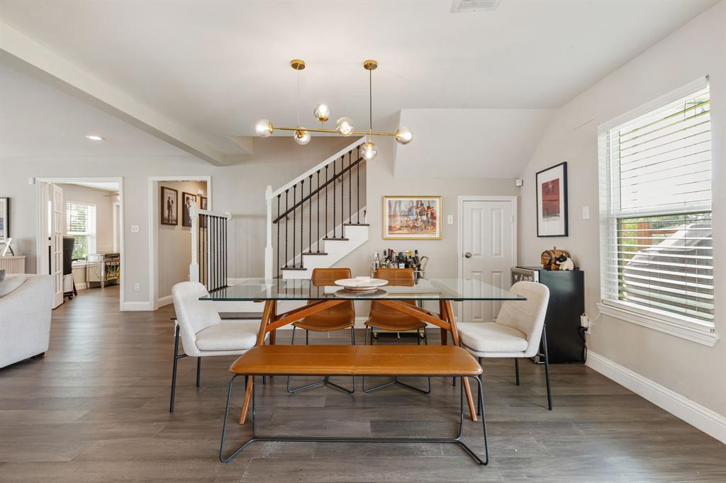 1015 Gardendale Drive, Houston, Texas image 8