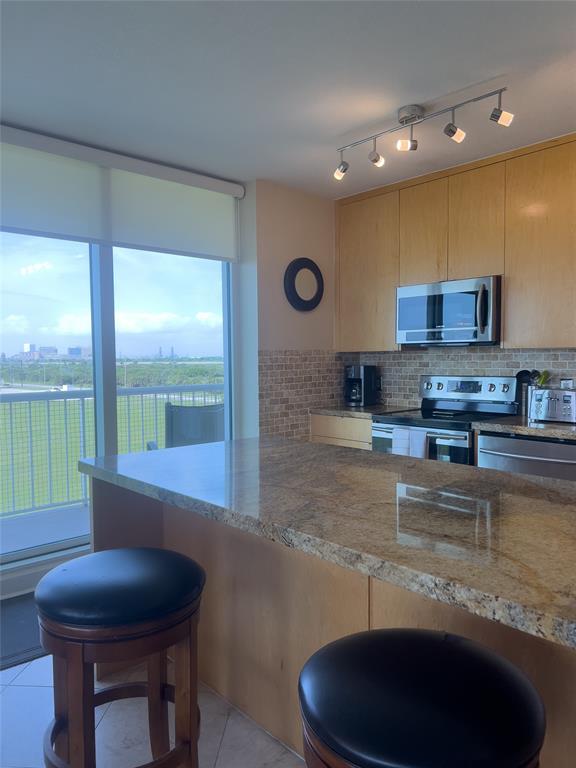1401 E Beach Drive #215, Galveston, Texas image 8