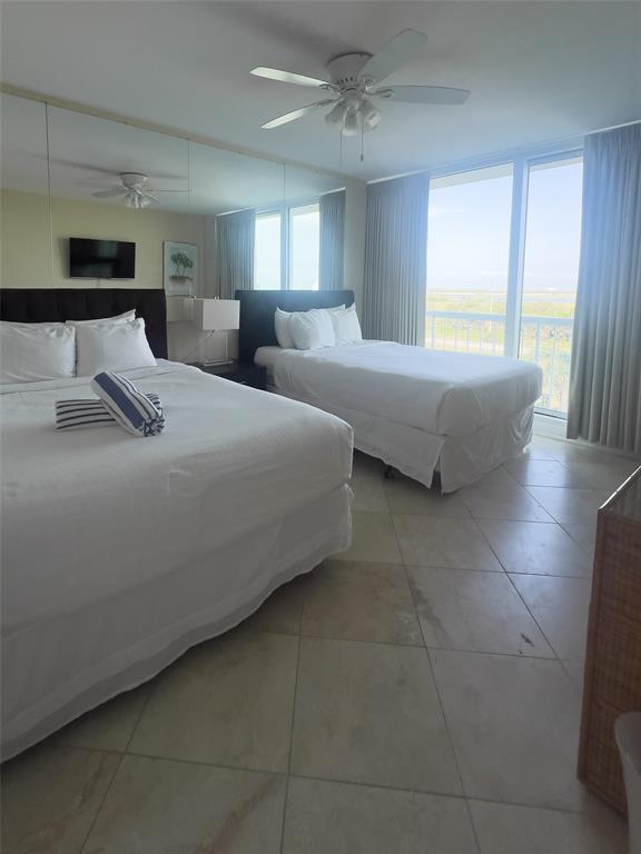 1401 E Beach Drive #215, Galveston, Texas image 12
