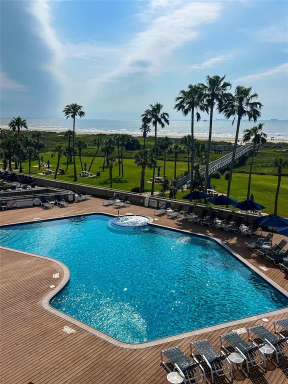 1401 E Beach Drive #215, Galveston, Texas image 3