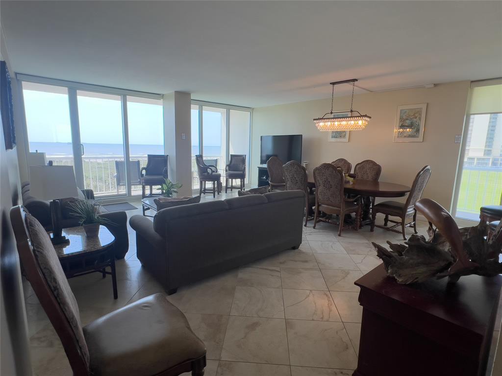 1401 E Beach Drive #215, Galveston, Texas image 5