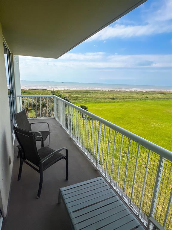 1401 E Beach Drive #215, Galveston, Texas image 27
