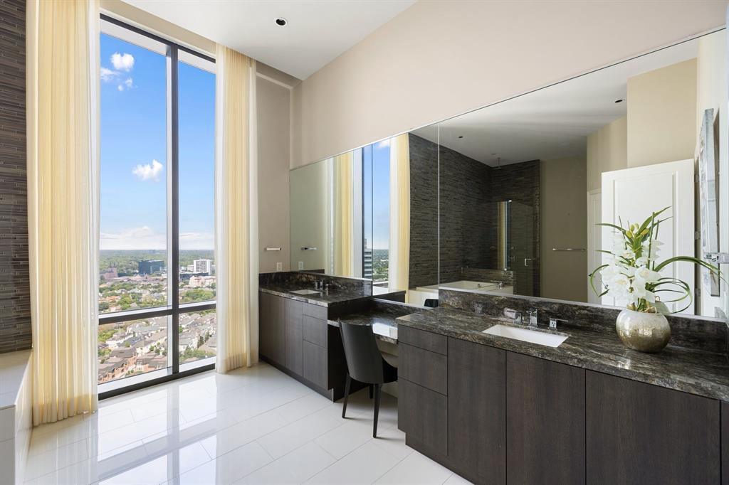1409 Post Oak Boulevard #2702, Houston, Texas image 18